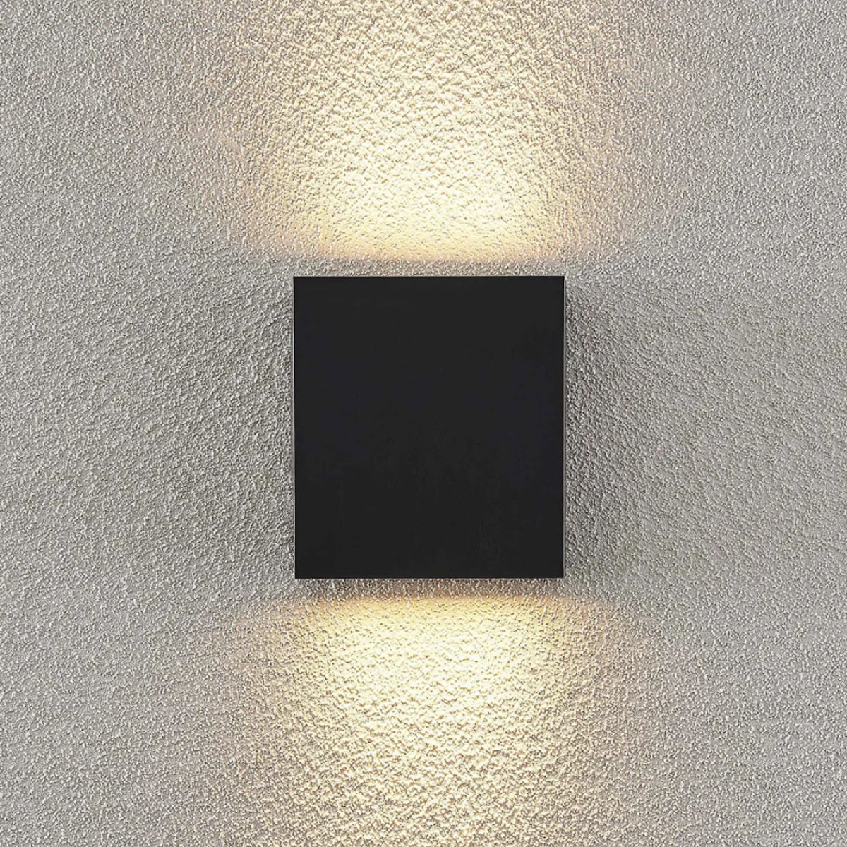 Our Sian dark grey anthracite outdoor wall mounted rectangle outdoor light would look perfect in a modern or more traditional home design. Outside wall lights can provide atmospheric light in your garden, at the front door or on the terrace as well as a great security solution. It is designed for durability and longevity with its robust material producing a fully weatherproof and water resistant light fitting.